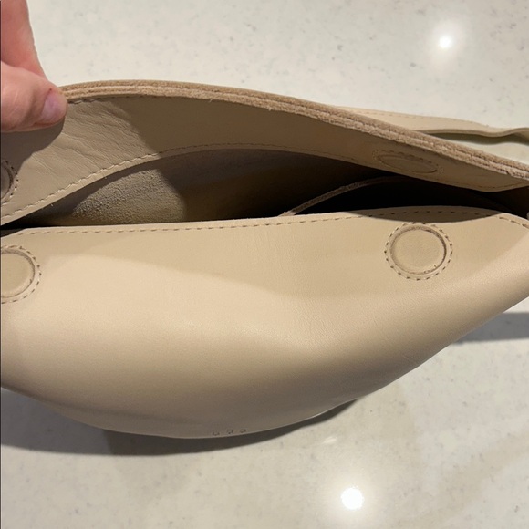 Portland Leather Goods Koala Sling Bag - Picture 7 of 8